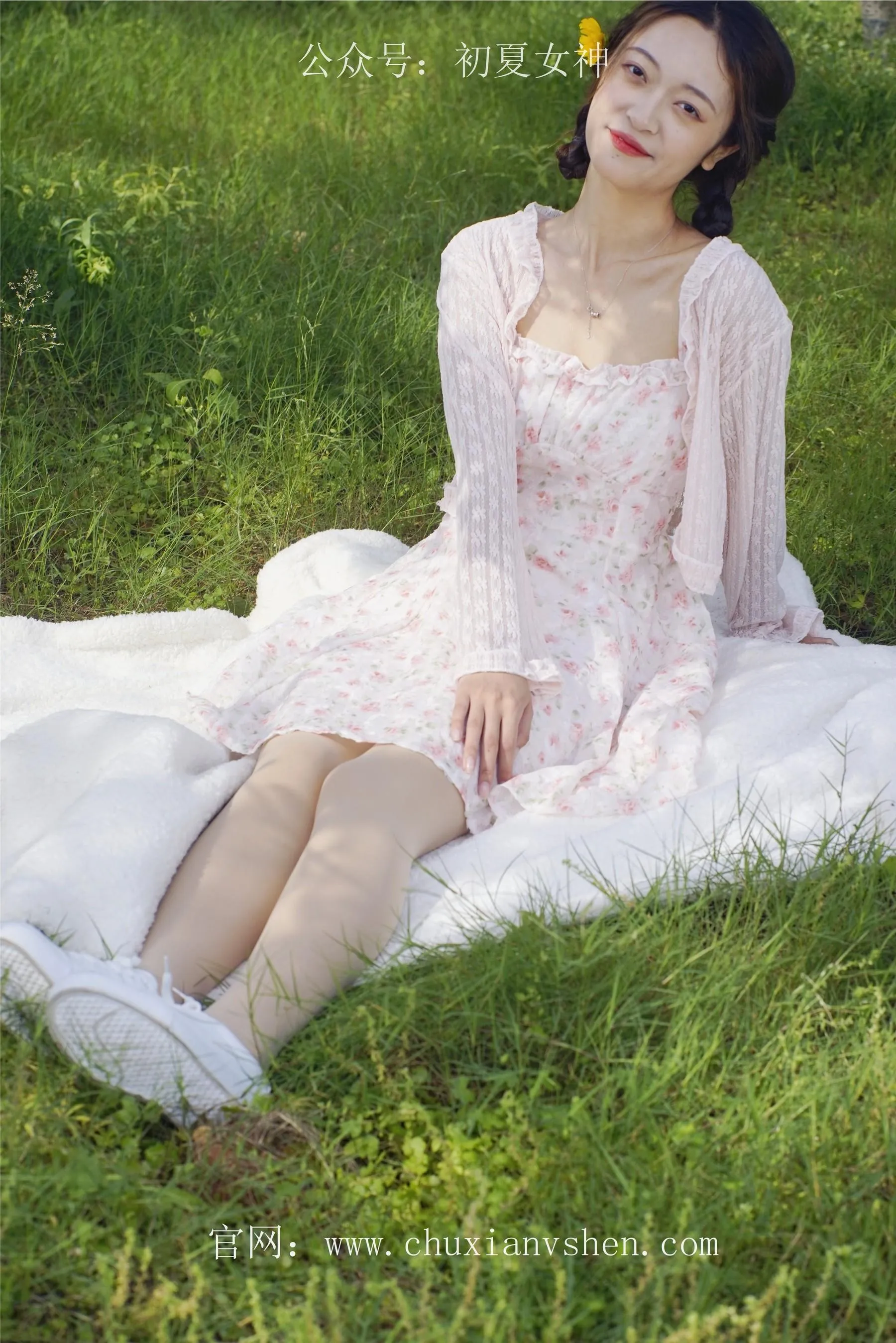 初夏女神 NO.070 依依 邻家女孩-风中少女 [122P]插图1